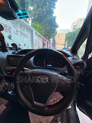 Toyota Voxy Hybrid X 2WD 7-Seater 2016 Black