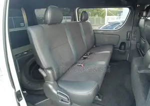 Toyota HiAce 2023 White
