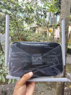 Mercusys AC1200 Dual Band WiFi Router