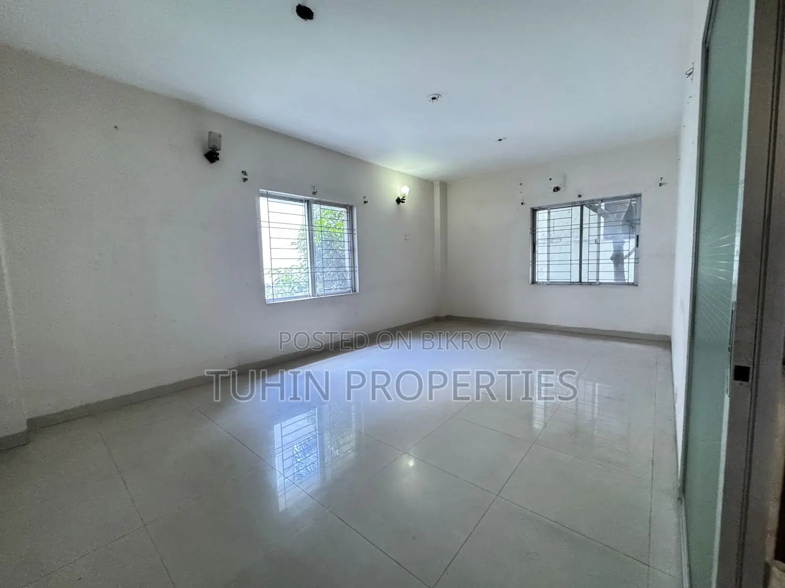 4bdrm Apartment in Uttara for sale