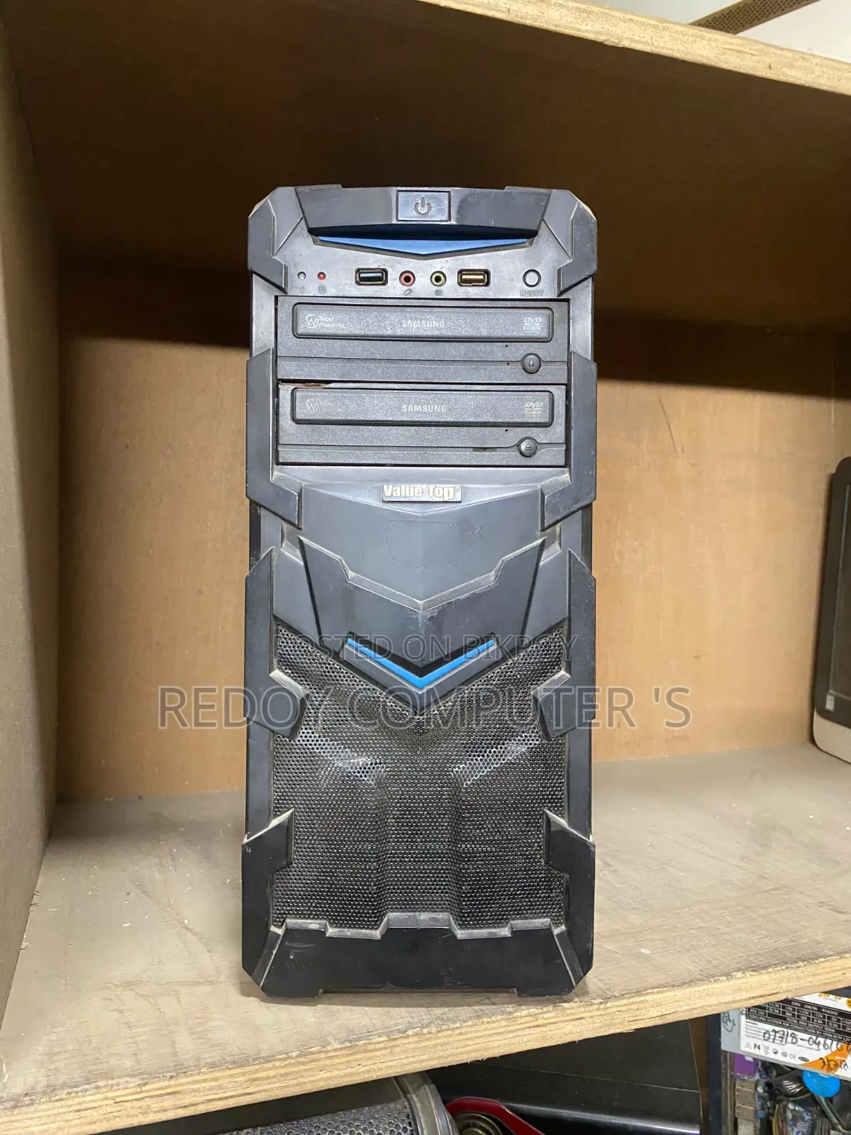 Desktop Computer 8GB AMD Ryzen 3 SSHD (Hybrid) 256GB