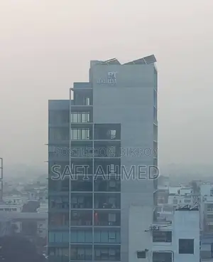 Rent of Commercial Space in the First Floor of the Tower With Car Park