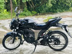 Suzuki Gixxer 2025 Black