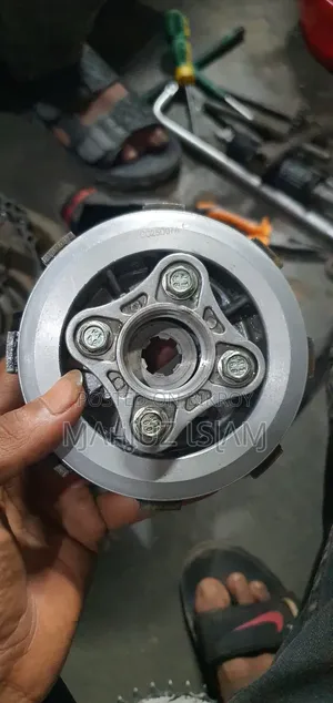 4v Clutch Assembly