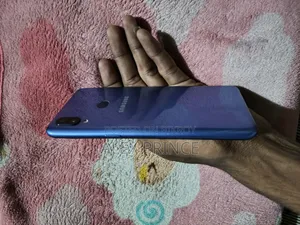 স্যামসাং গ্যালাক্সি এ১০এস ৩২ জিবি নীল