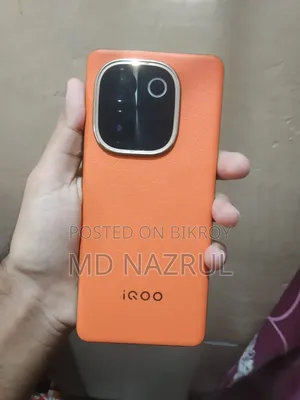 iQOO Z9 256 GB Orange