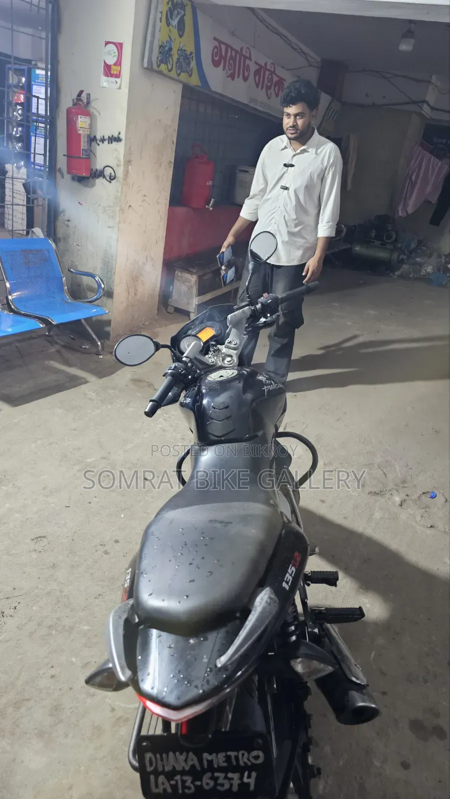 Bajaj Pulsar 135 LS 2010 Black