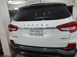 SsangYong Rexton 2020 Pearl