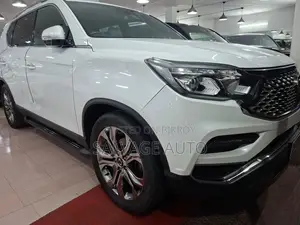 SsangYong Rexton 2020 Pearl