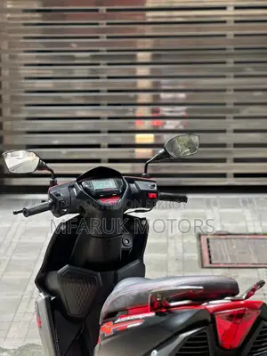 TVS 2025 Red