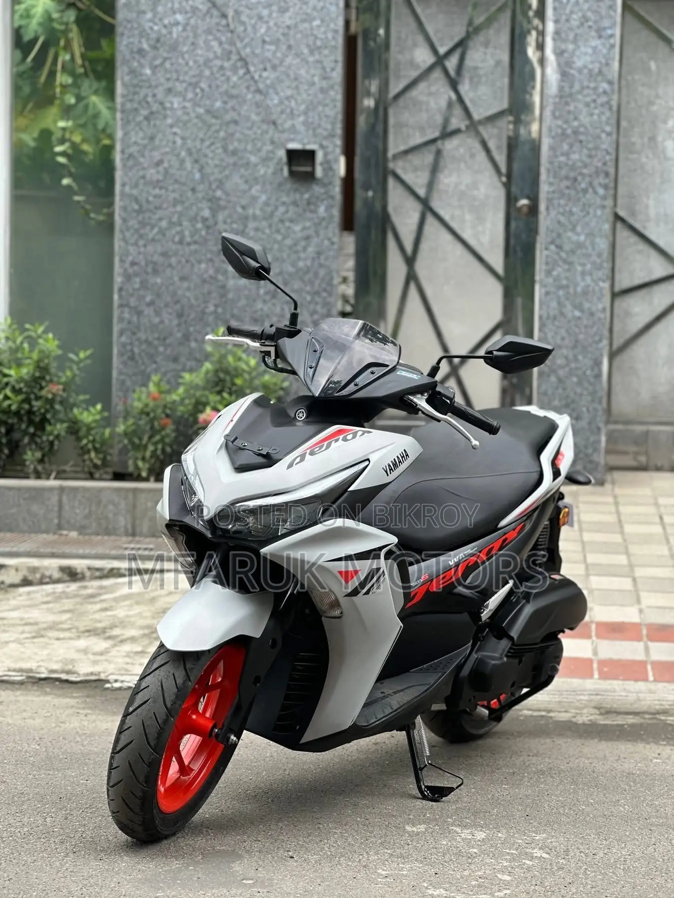 Yamaha Aerox 2026 White