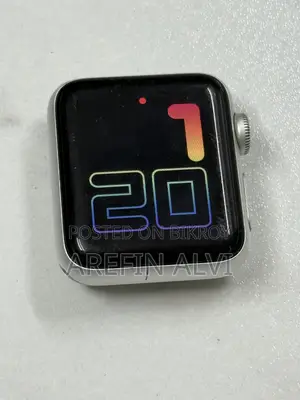 Apple Watche Series 3 8GB Battery Health 72%