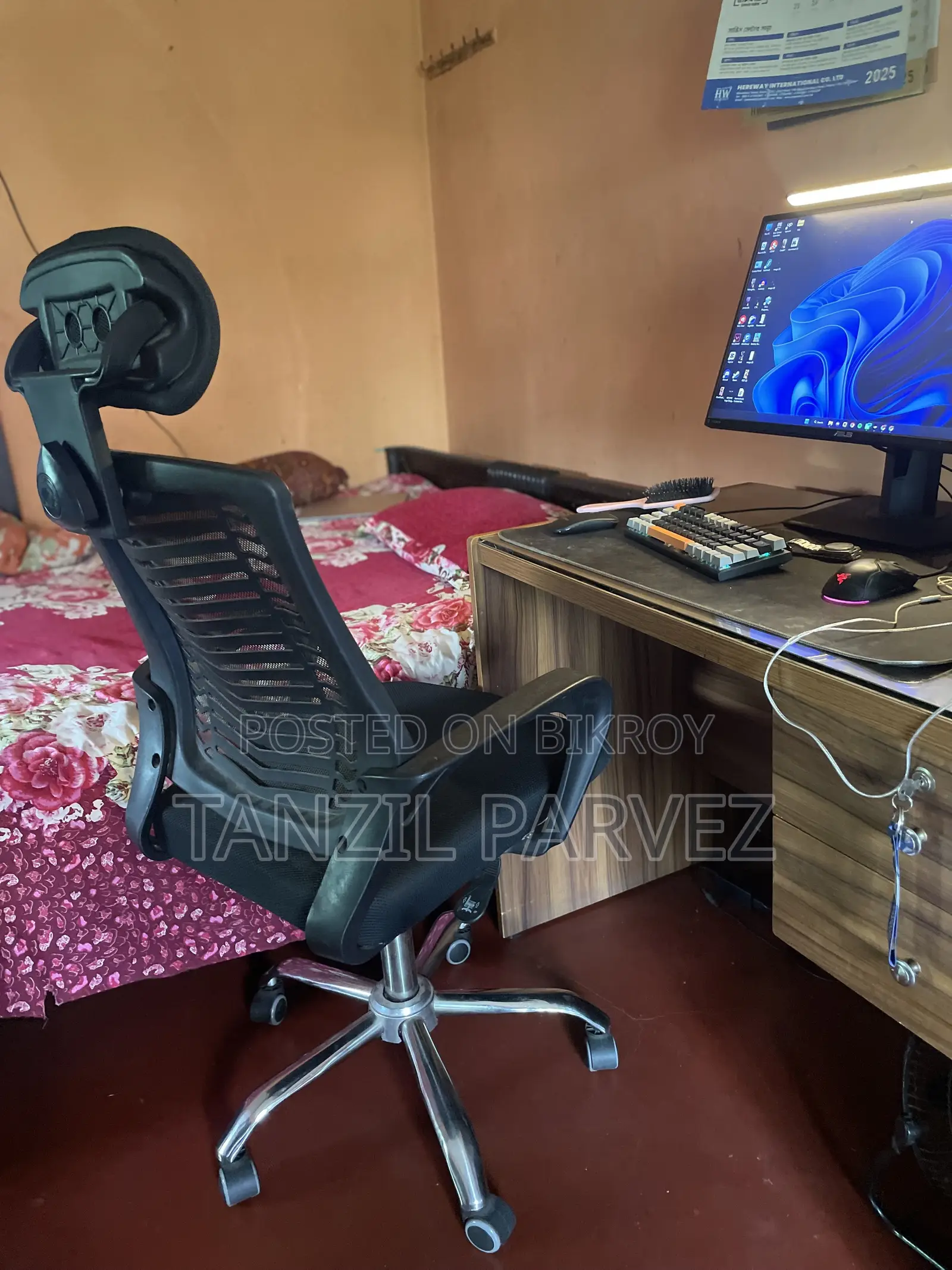 Revolving Chair Like New