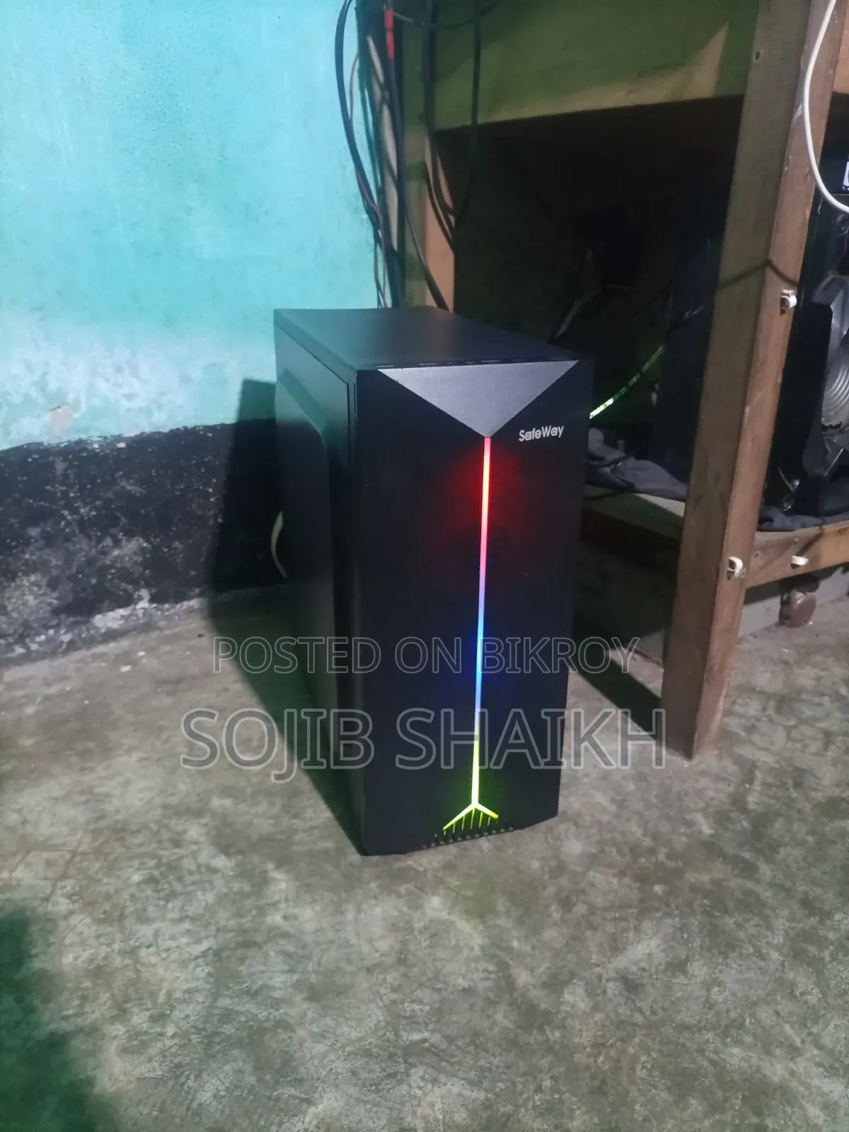Desktop Computer 4GB Intel Core i5 SSD 128GB