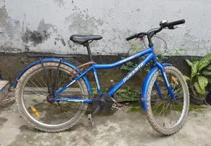 Duranta Avenger Bicycle for sale.