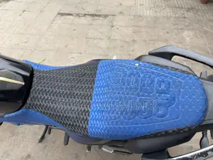 Hero Thriller 160R 2022 Blue