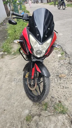 Bajaj Pulsar 150 2016 Red
