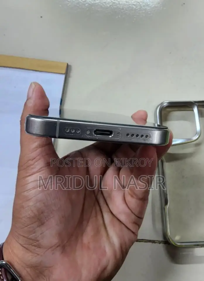 Apple iPhone 15 Pro 128 GB Gray