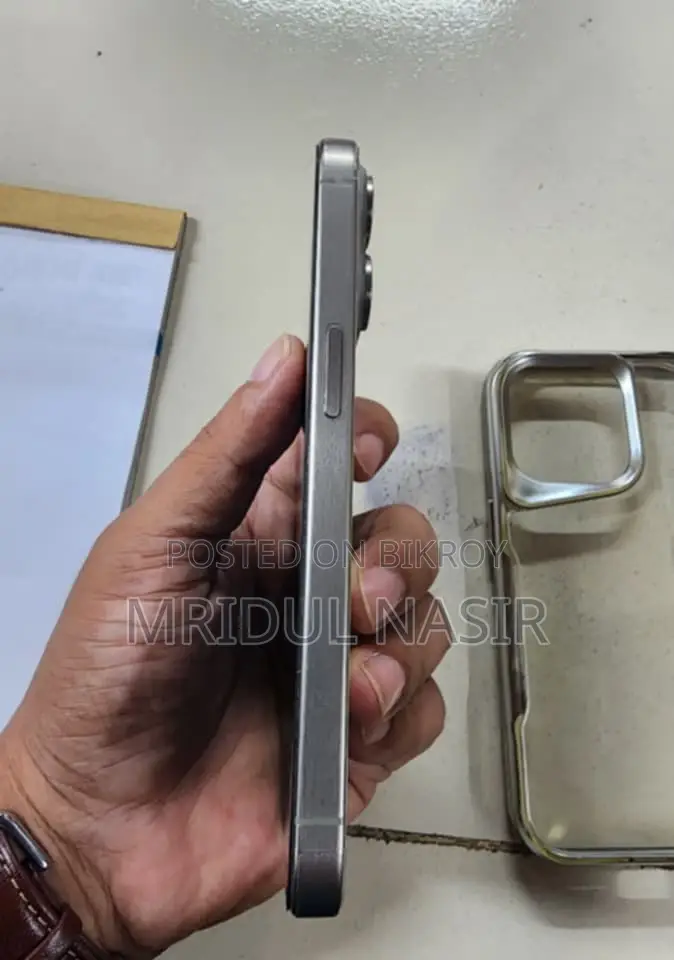 Apple iPhone 15 Pro 128 GB Gray