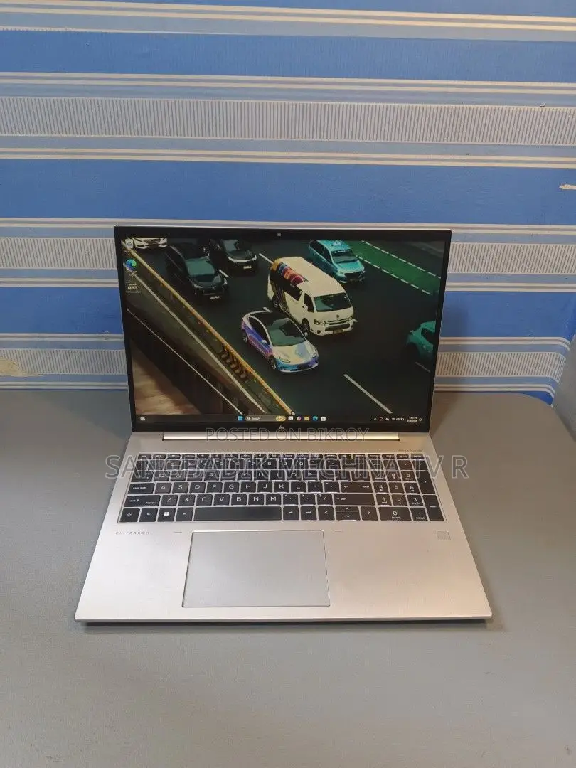 Laptop HP 3GB Intel SSD 256GB
