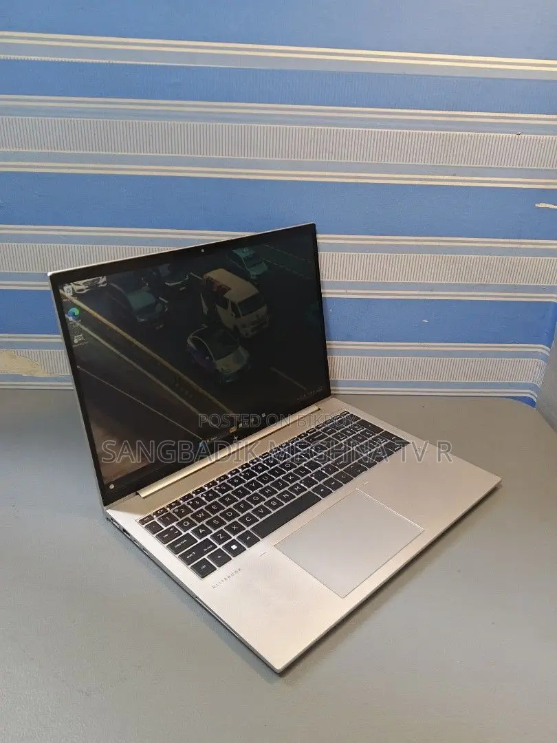 Laptop HP 3GB Intel SSD 256GB