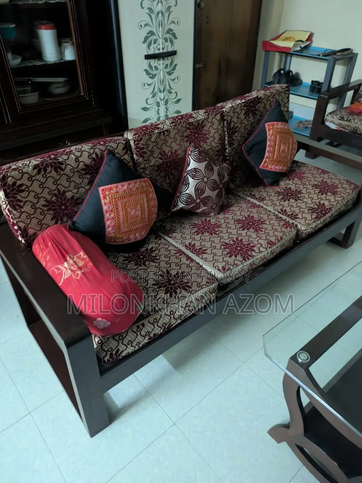 Sofa&t T Tabel Daining Tabel. Only PHN Contrack Me