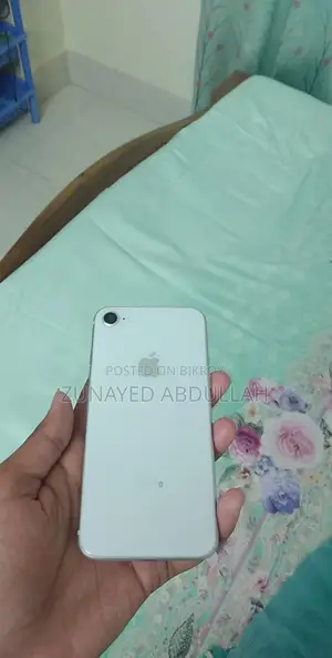 Apple iPhone 8 64 GB White