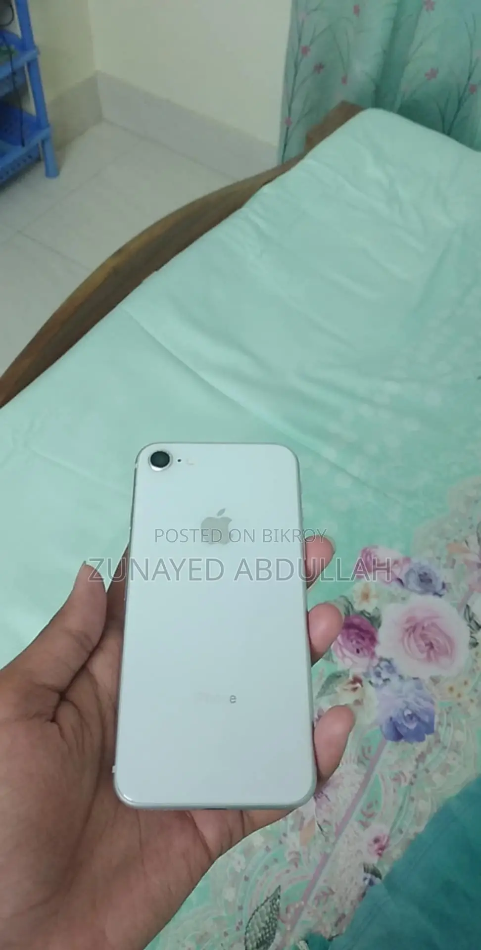 Apple iPhone 8 64 GB White
