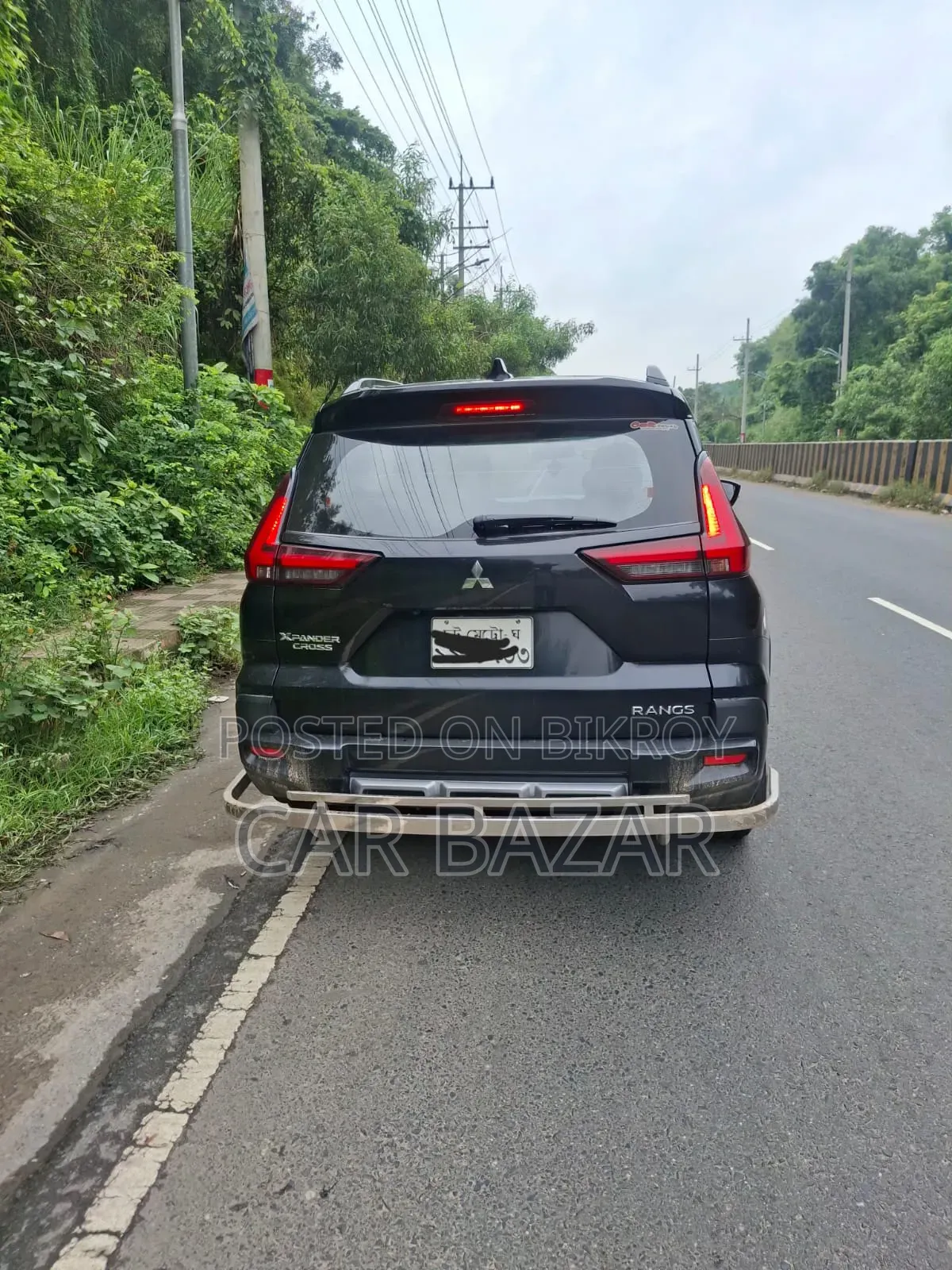 Mitsubishi Xpander Cross 2023 Gray