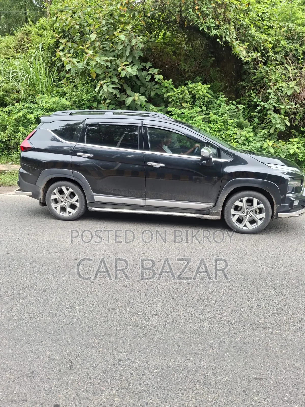 Mitsubishi Xpander Cross 2023 Gray