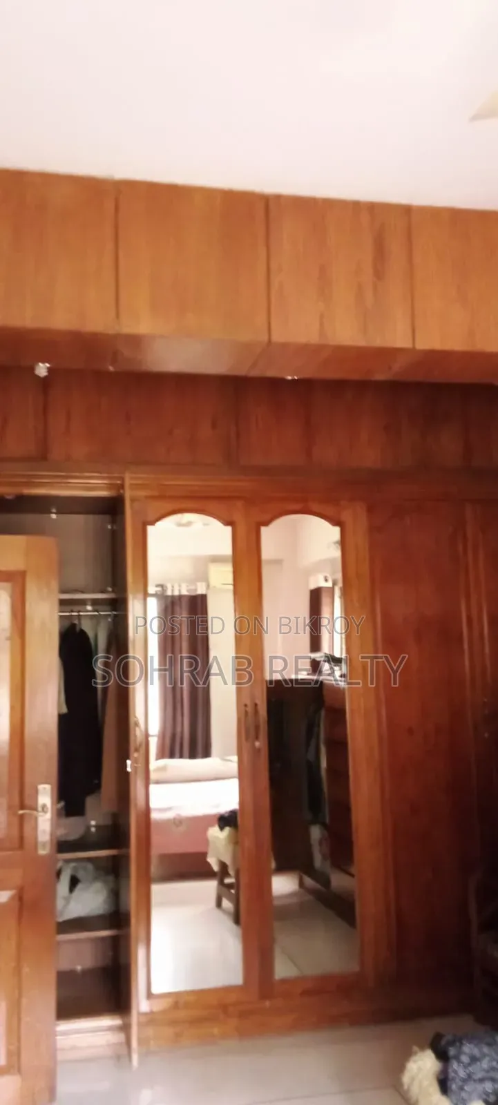 4bdrm Apartment in Sohrab Realty, Uttara for sale