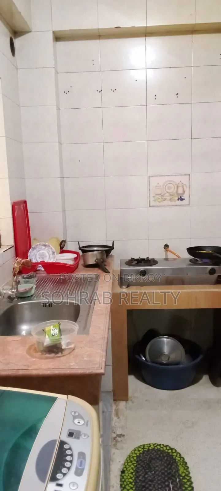 4bdrm Apartment in Sohrab Realty, Uttara for sale
