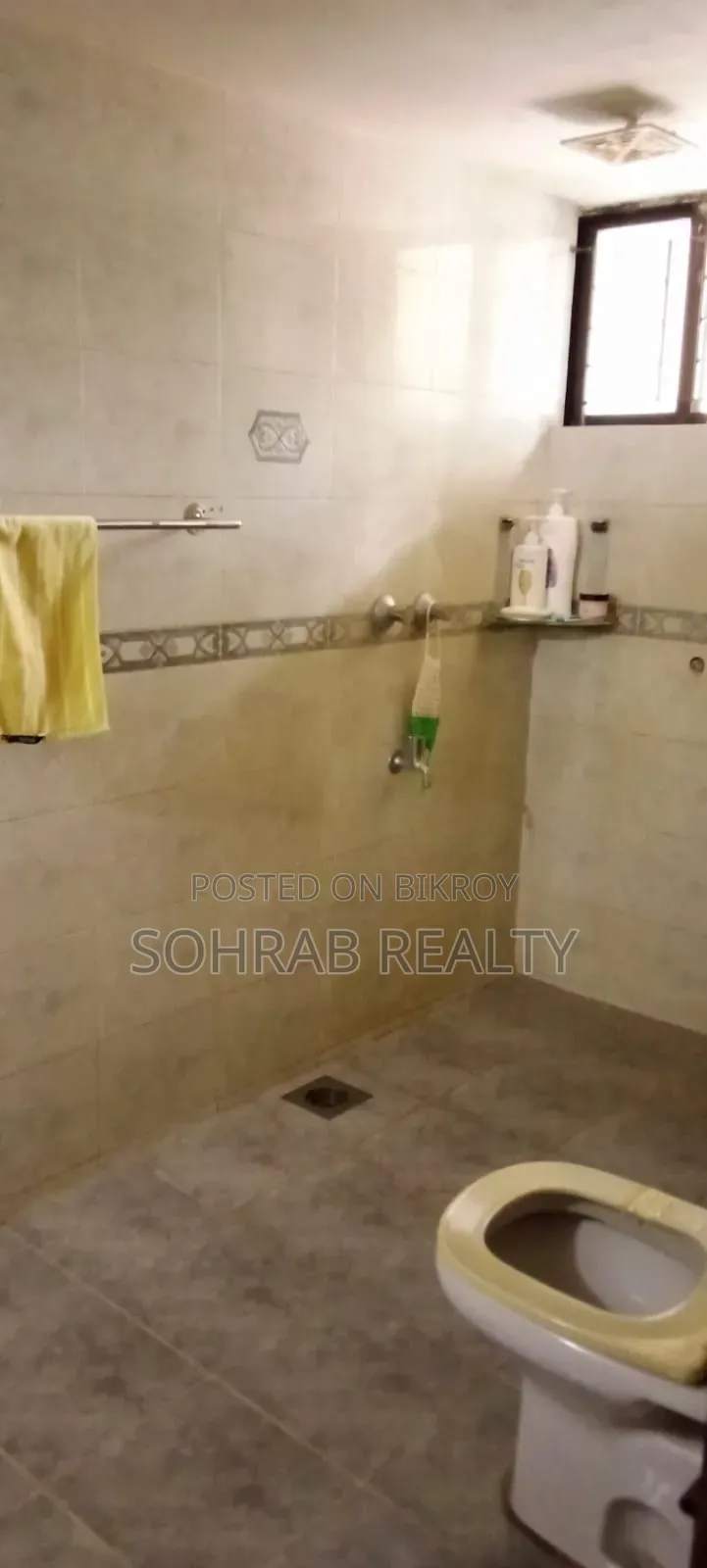 4bdrm Apartment in Sohrab Realty, Uttara for sale