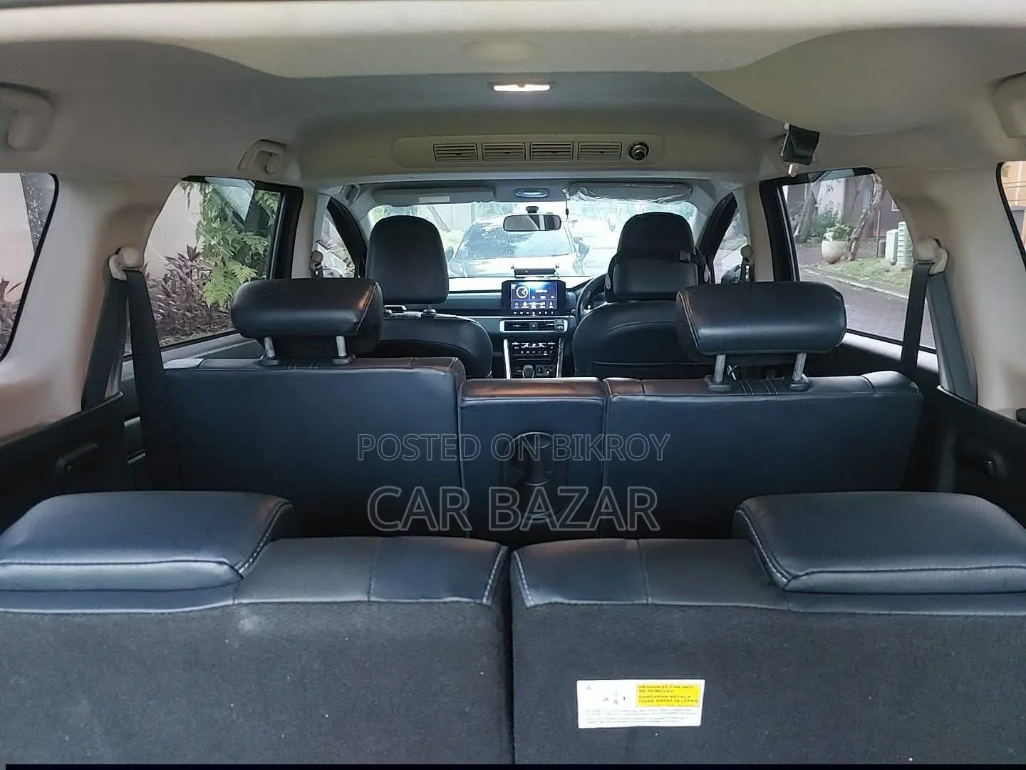 Mitsubishi Xpander Cross 2023 Gray
