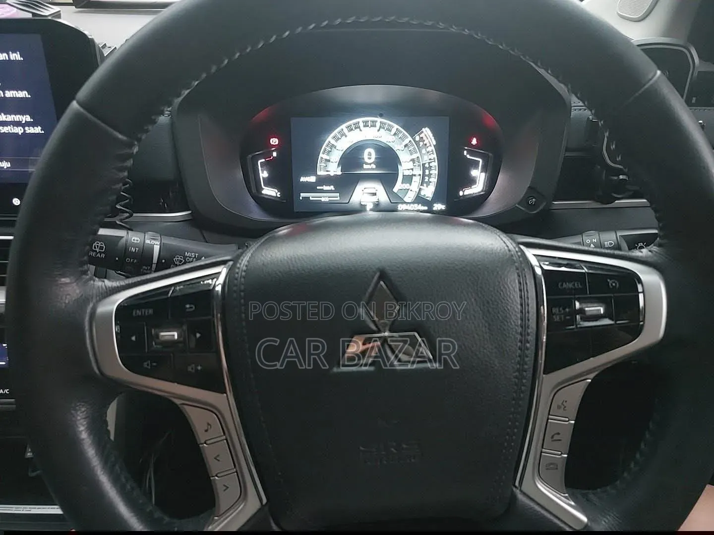Mitsubishi Xpander Cross 2023 Gray