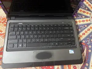 Laptop Compaq Presario CQ43 2GB Intel Celeron HDD 500GB