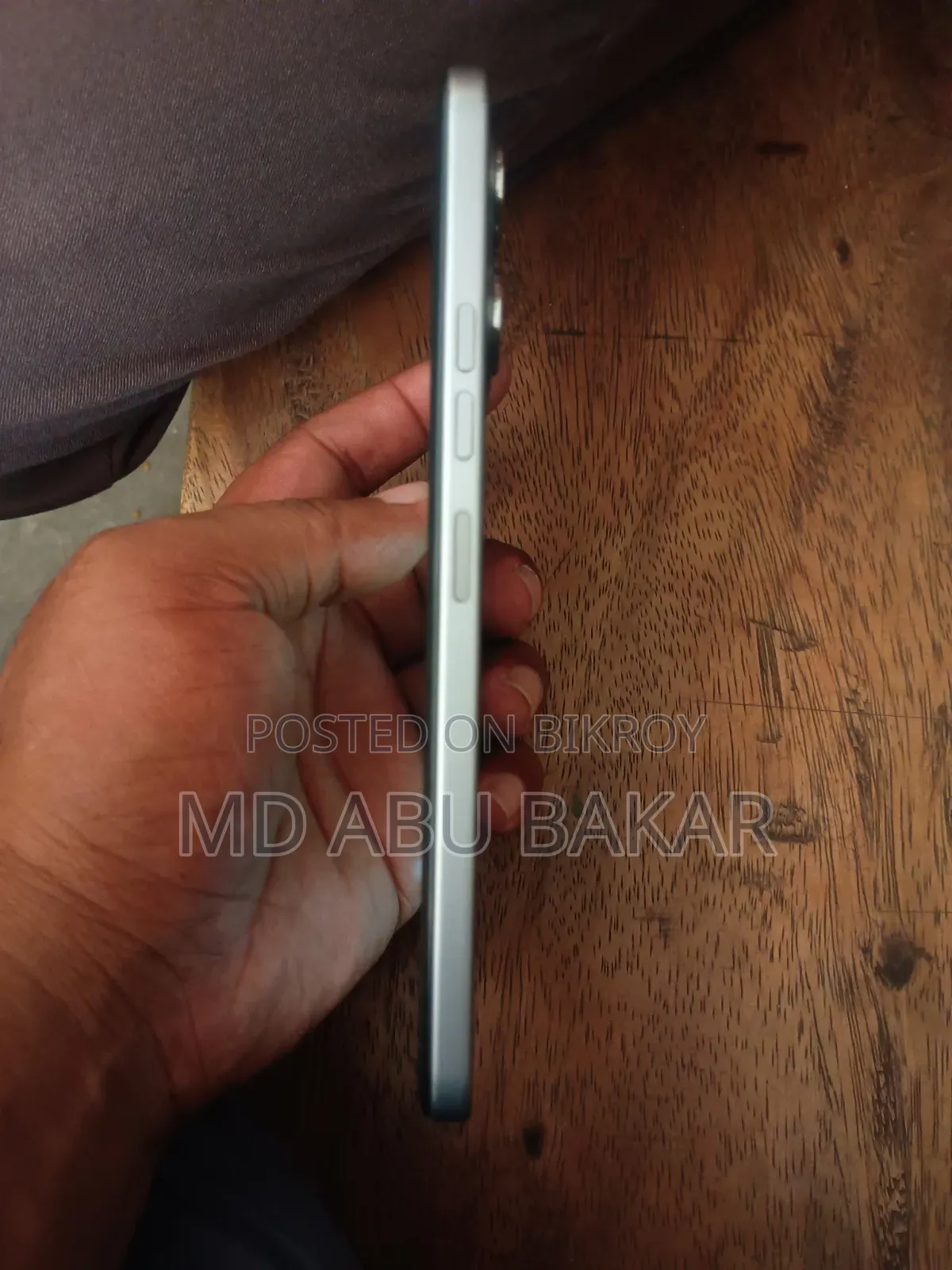 Tecno Spark 40 256 GB Silver