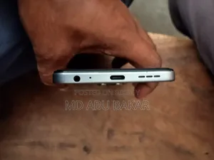 Tecno Spark 40 256 GB Silver