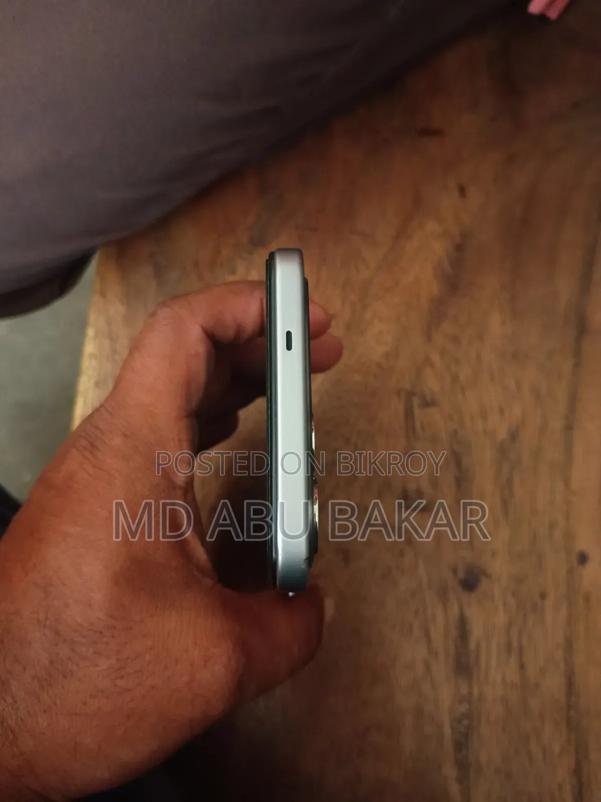 Tecno Spark 40 256 GB Silver