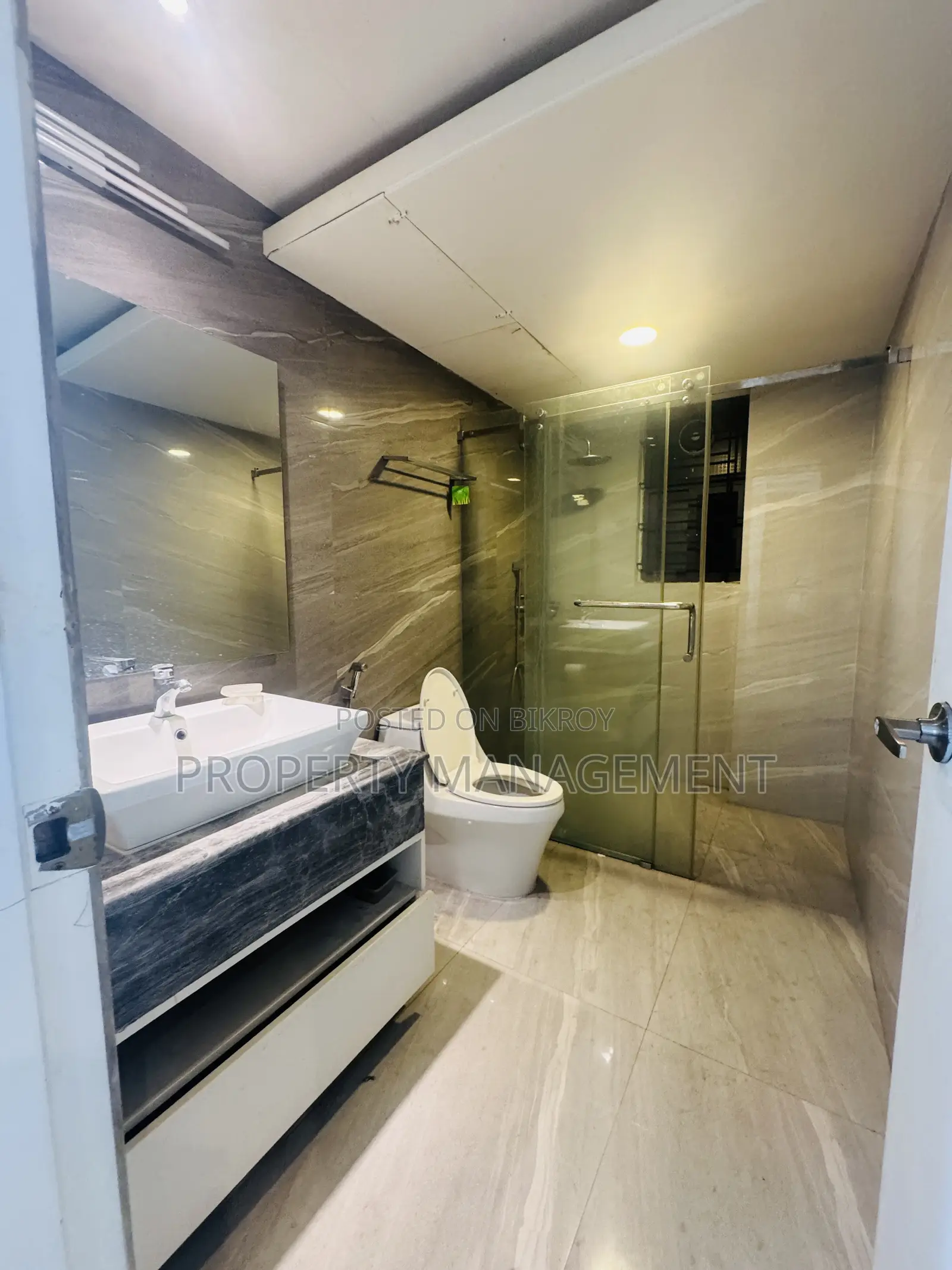 Furnished 3bdrm Apartment in Gulshan for rent