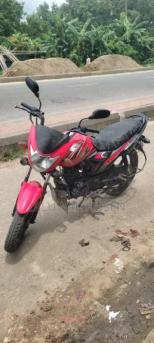 Suzuki Hayate 2018 Red