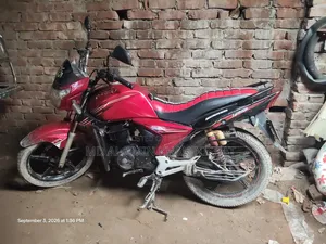 Runner Turbo 125 2019 Red