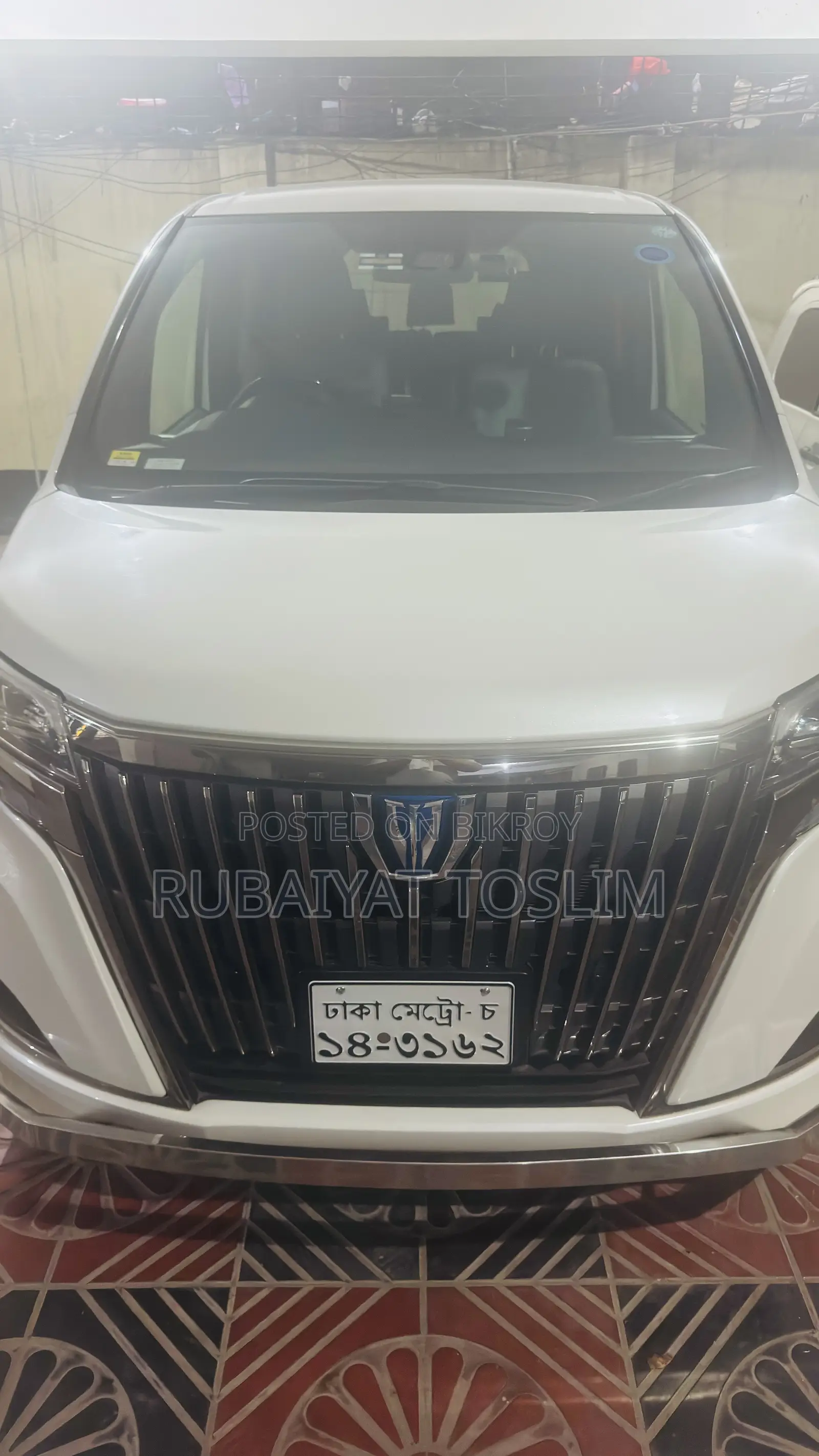 Toyota Esquire 2.0 AWD (7 seater) 2020 Pearl