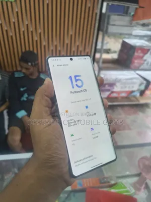 Vivo V27 128 GB Red