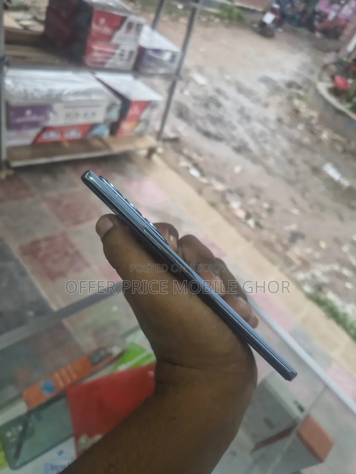Vivo V27 128 GB Red