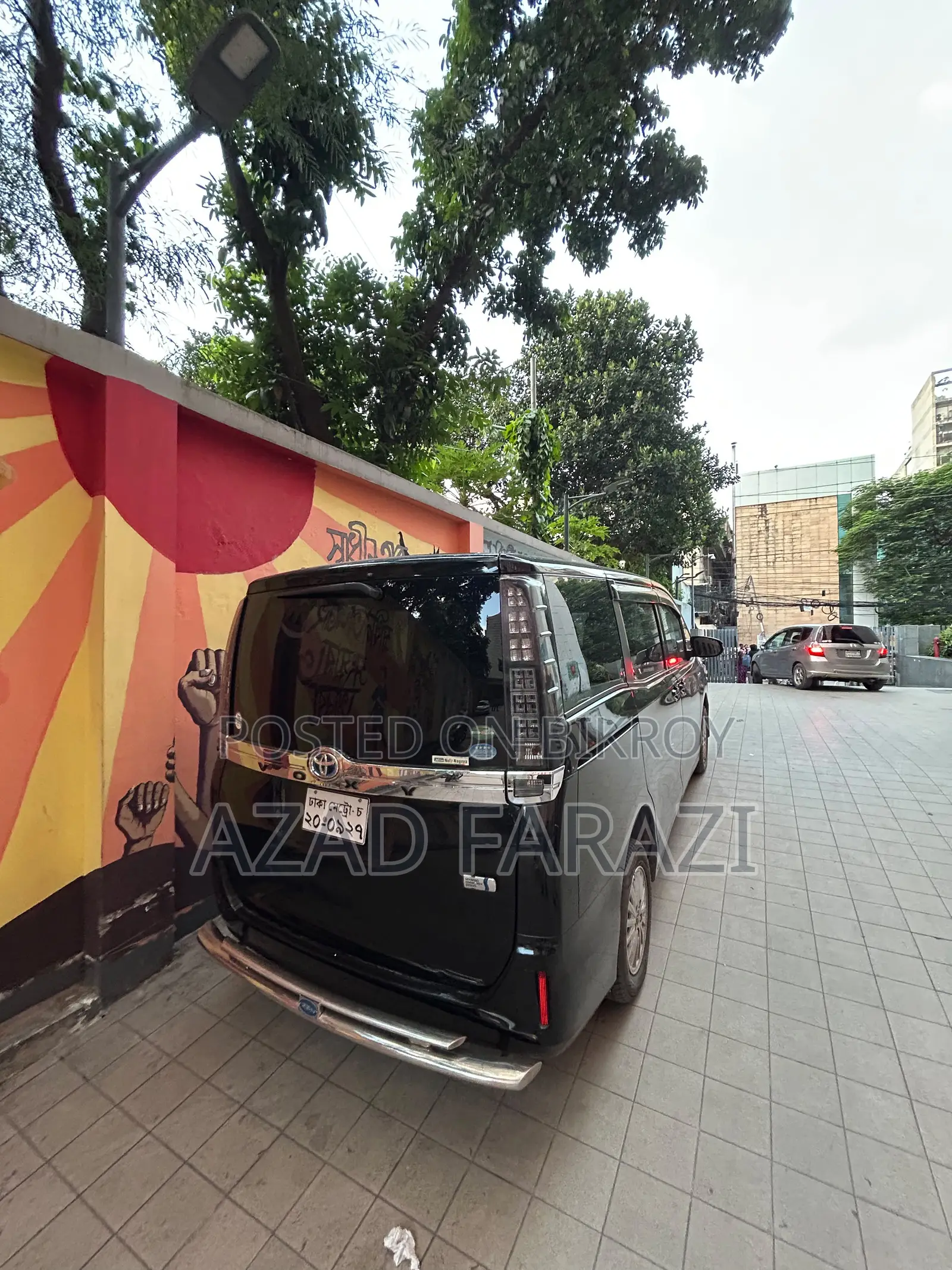 Toyota Voxy Hybrid X 2WD 7-Seater 2016 Black