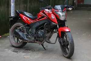 Honda Hornet 2018 Red