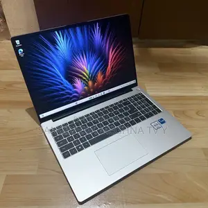 Laptop Huawei 4GB Intel SSD 256GB