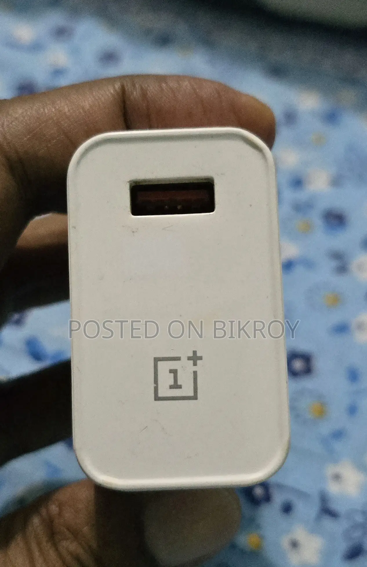 OnePlus Warp Charger 30watt