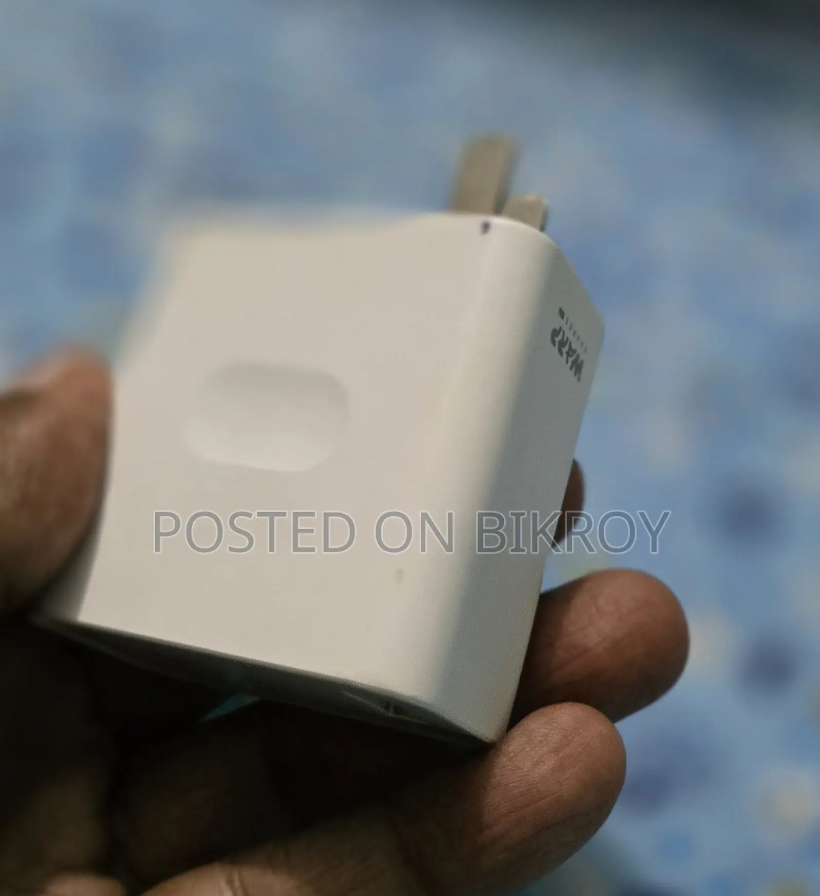 OnePlus Warp Charger 30watt